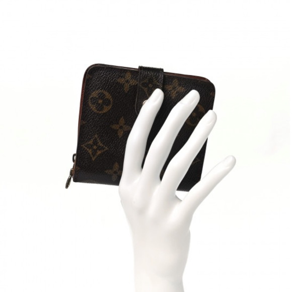 ❌SOLD❌ 💎AUTHENTIC💎 LOUIS VUITTON Monogram Compact Zip Billfold Wallet - Picture 11 of 14